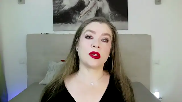 Snapshot of PetersEmily chatting on 02/15/25, 03:28 PetersEmily online show from 02/15/25, 03:28