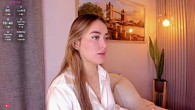 Assh lee  online show from 02/03/25, 12:47