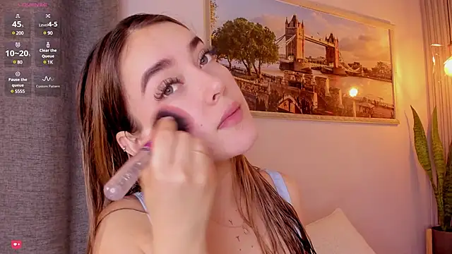 Assh lee  online show from 02/27/25, 12:34