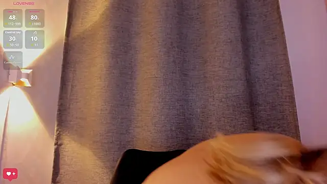 Assh lee  online show from 10/16/25, 01:12