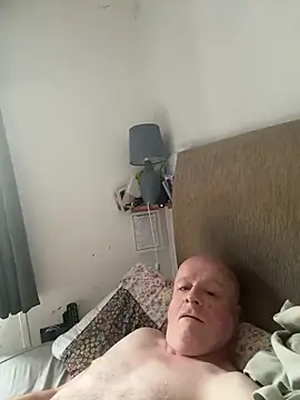 locallad88 online show from 10/14/25, 08:04