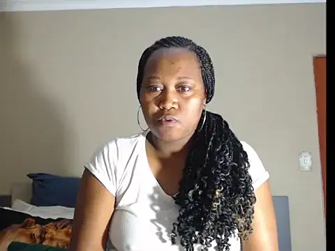 Snapshot of EbonySeductressx chatting on 01/13/25, 06:38 EbonySeductressx online show from 01/13/25, 06:38