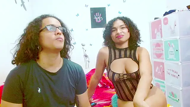 Kami chigiri21 online show from 03/08/25, 11:39