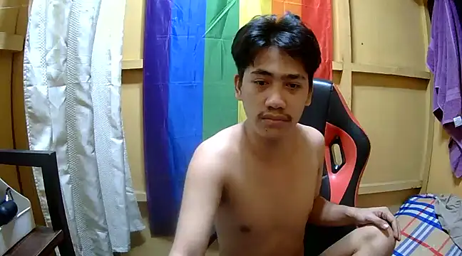 Snapshot of gaysucker6969 chatting on 01/26/25, 10:23 gaysucker6969 online show from 01/26/25, 10:23