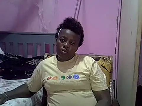 Snapshot of Ebonyceline chatting on 03/11/25, 05:46 Ebonyceline online show from 03/11/25, 05:46