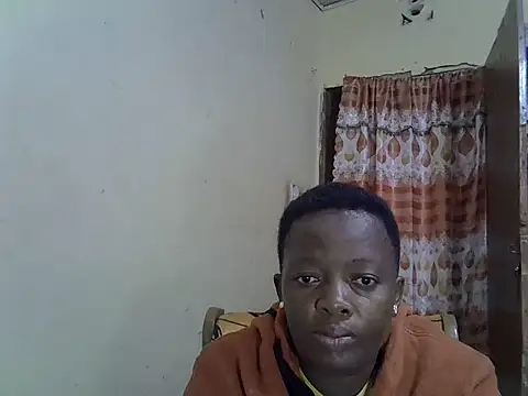 Snapshot of Ebonyceline chatting on 09/26/25, 06:34 Ebonyceline online show from 09/26/25, 06:34