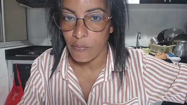 kateleyagrey online show from 10/17/25, 07:49