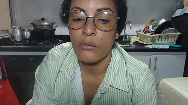 kateleyagrey online show from 11/17/25, 09:20