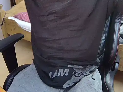 KmlBI26 online show from 10/15/25, 09:20