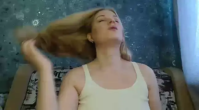 BlondeFox online show from 03/09/25, 04:16