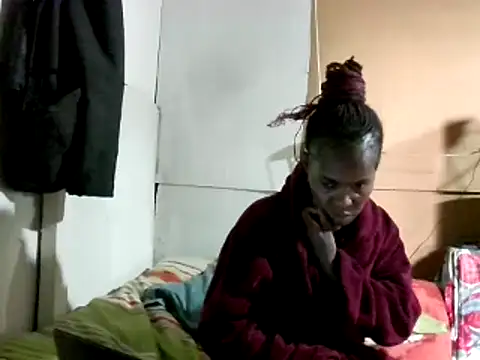 Snapshot of hairybushpussyxx1 chatting on 12/12/24, 03:05 hairybushpussyxx1 online show from 12/12/24, 03:05