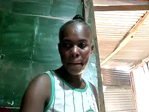 Snapshot of hairybushpussyxx1 chatting on 01/03/25, 06:33 hairybushpussyxx1 online show from 01/03/25, 06:33