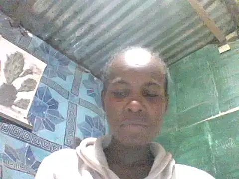 Snapshot of hairybushpussyxx1 chatting on 03/13/25, 03:00 hairybushpussyxx1 online show from 03/13/25, 03:00