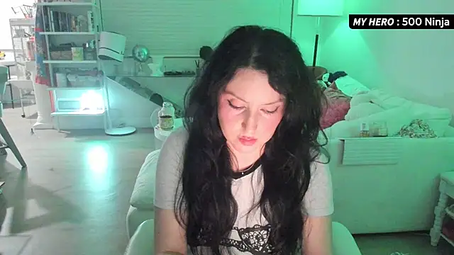 Vesaaa online show from 10/15/25, 05:40