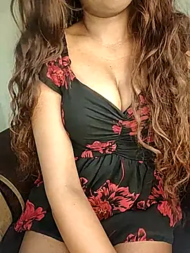 Indian-Squirt online show from 02/12/25, 12:01