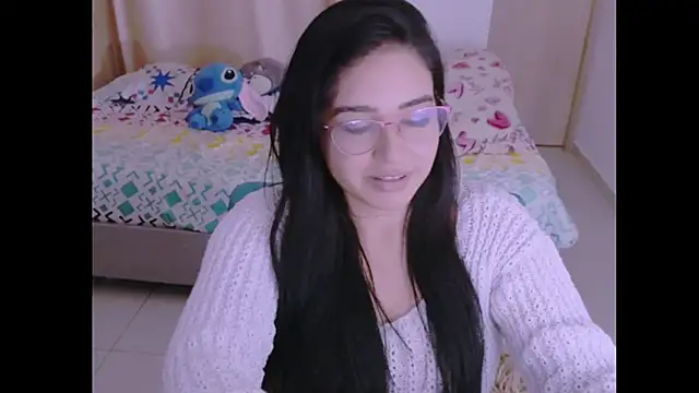 Snapshot of _anastasia chatting on 12/16/24, 11:18 anastasia online show from 12/16/24, 11:18