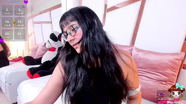 lucyycy online show from 11/17/25, 05:35