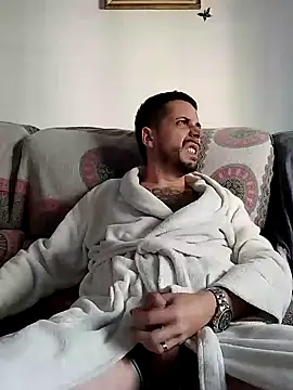 Snapshot of LoGaNfree88 chatting on 12/03/24, 09:44 LoGaNfree88 online show from 12/03/24, 09:44