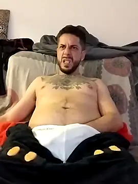 Snapshot of LoGaNfree88 chatting on 12/25/24, 09:43 LoGaNfree88 online show from 12/25/24, 09:43