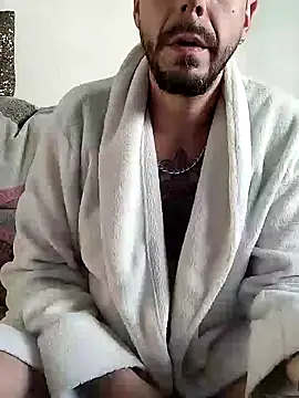 Snapshot of LoGaNfree88 chatting on 12/28/24, 01:38 LoGaNfree88 online show from 12/28/24, 01:38