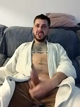 Snapshot of LoGaNfree88 chatting on 01/12/25, 08:36 LoGaNfree88 online show from 01/12/25, 08:36