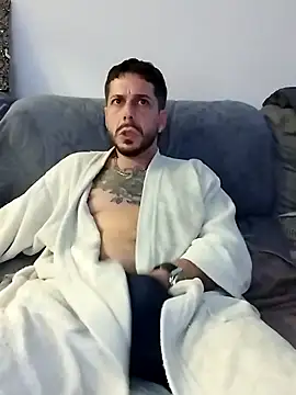 Snapshot of LoGaNfree88 chatting on 01/23/25, 06:35 LoGaNfree88 online show from 01/23/25, 06:35