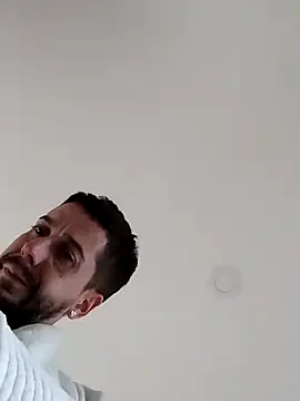 Snapshot of LoGaNfree88 chatting on 03/10/25, 03:41 LoGaNfree88 online show from 03/10/25, 03:41