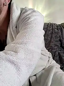 Snapshot of LoGaNfree88 chatting on 03/18/25, 02:04 LoGaNfree88 online show from 03/18/25, 02:04