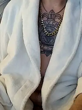 Snapshot of LoGaNfree88 chatting on 11/16/25, 11:54 LoGaNfree88 online show from 11/16/25, 11:54