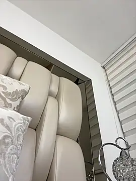 ALISSON FOXXX1 online show from 10/30/25, 08:53