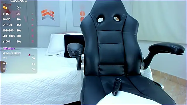 AlessiaMarcu- online show from 01/22/25, 07:57