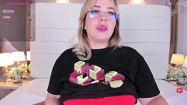 Charlotte93  online show from 03/15/25, 02:45