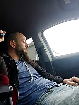 JohnnyFaster online show from 10/11/25, 08:07