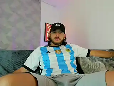 tuyo1995 online show from 11/09/25, 06:17