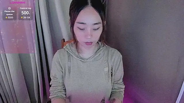 MissAyaCollins online show from 11/08/25, 12:22