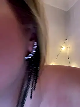 Lady  Maria online show from 11/06/25, 04:52