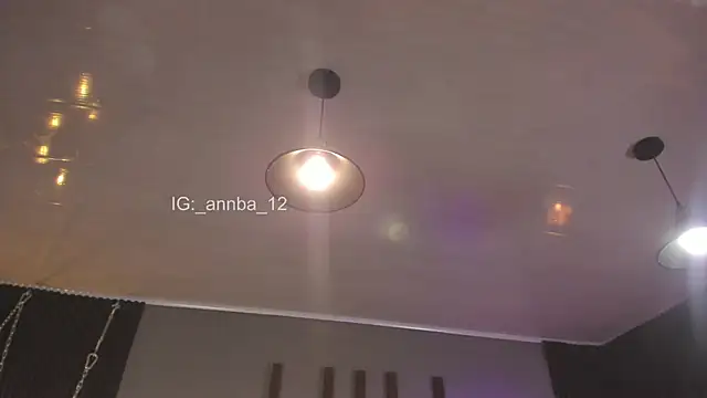 annie barozzi online show from 11/08/25, 01:33