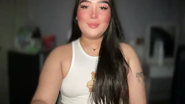 Snapshot of MissCataleyaxxx chatting on 11/10/25, 11:59 MissCataleyaxxx online show from 11/10/25, 11:59