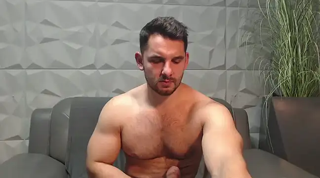 Snapshot of Antoniodiamond chatting on 12/07/24, 12:08 Antoniodiamond online show from 12/07/24, 12:08
