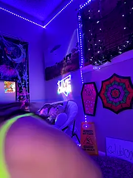 Snapshot of Cutiepiespanks chatting on 10/14/25, 11:38 Cutiepiespanks online show from 10/14/25, 11:38