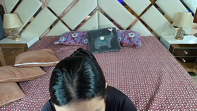 Snapshot of NaughtyAnaa chatting on 03/08/25, 07:31 NaughtyAnaa online show from 03/08/25, 07:31