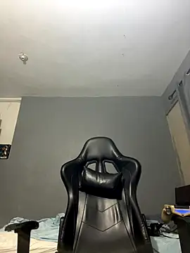 Snapshot of JayJayRod chatting on 10/15/25, 12:00 JayJayRod online show from 10/15/25, 12:00