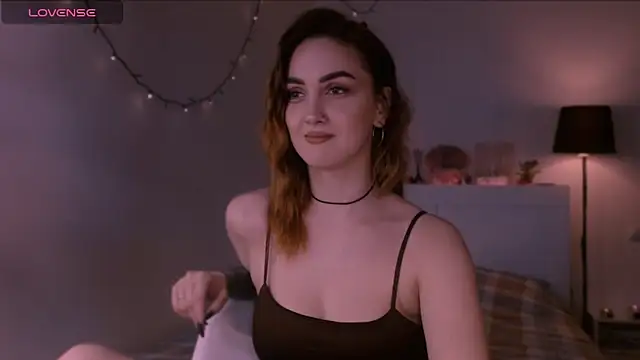 LilyFarey online show from 10/21/25, 06:41