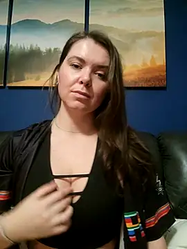 Snapshot of Dawnellecums chatting on 12/16/24, 03:40 Dawnellecums online show from 12/16/24, 03:40
