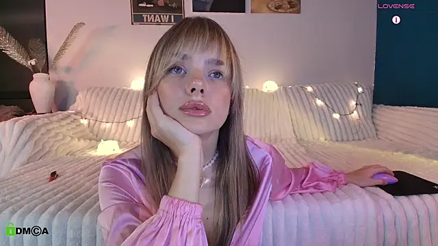 Kylie Desire online show from 10/29/25, 04:26