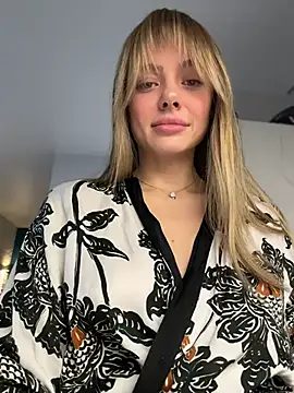 Kylie Desire online show from 11/04/25, 04:33