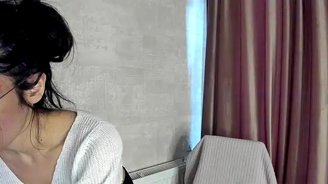 Snapshot of itsyourcassie chatting on 12/15/24, 08:41 itsyourcassie online show from 12/15/24, 08:41