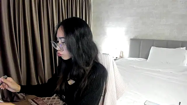 Snapshot of itsyourcassie chatting on 12/16/24, 03:08 itsyourcassie online show from 12/16/24, 03:08