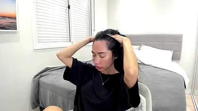 Snapshot of itsyourcassie chatting on 02/28/25, 12:10 itsyourcassie online show from 02/28/25, 12:10