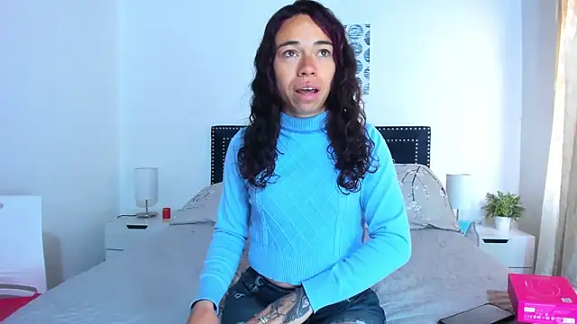 ZulyMichels online show from 09/25/25, 12:31